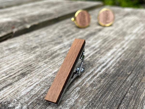 Set Cufflinks and Tie clip